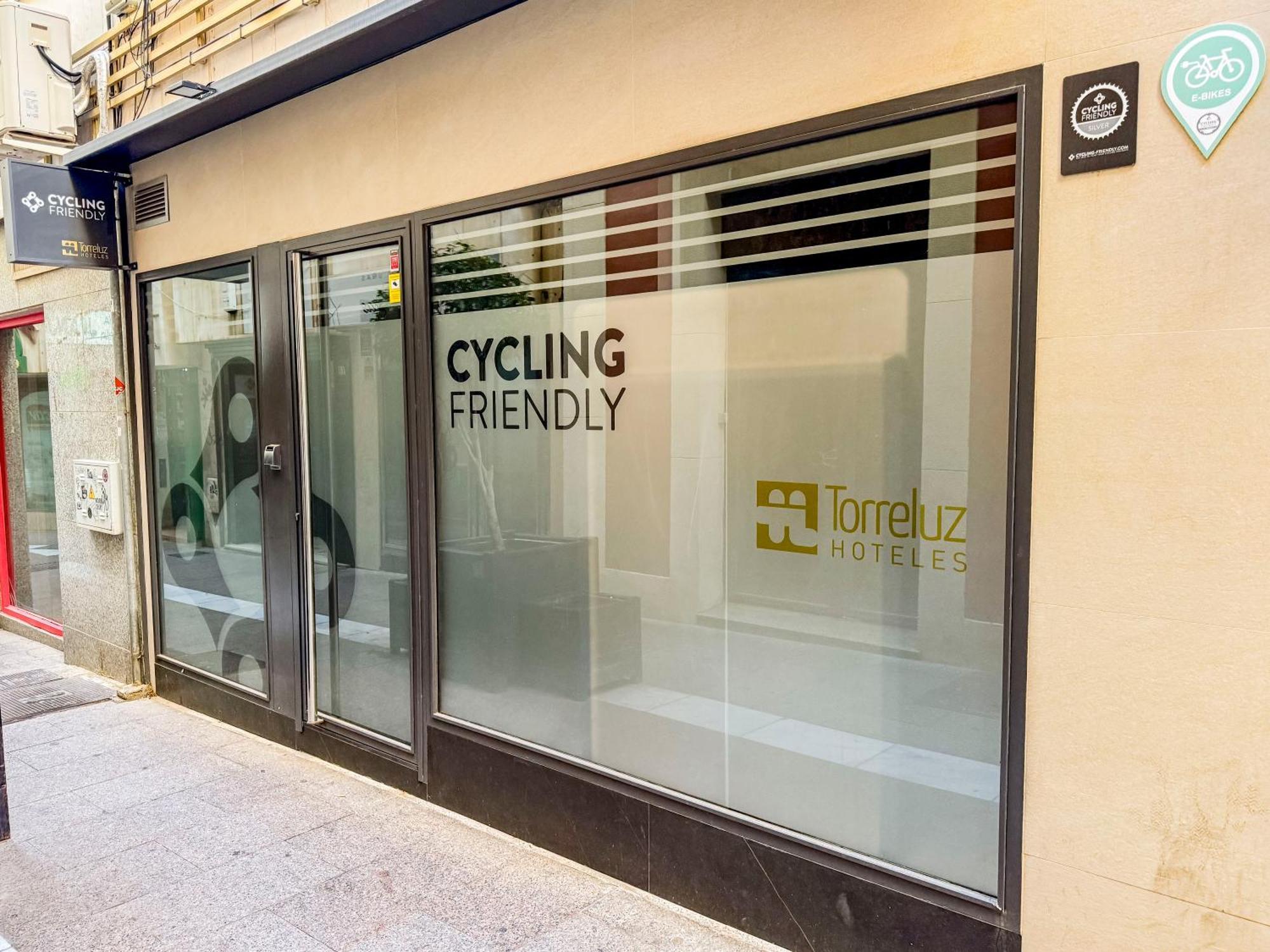 Torreluz Suites Almería Exterior foto