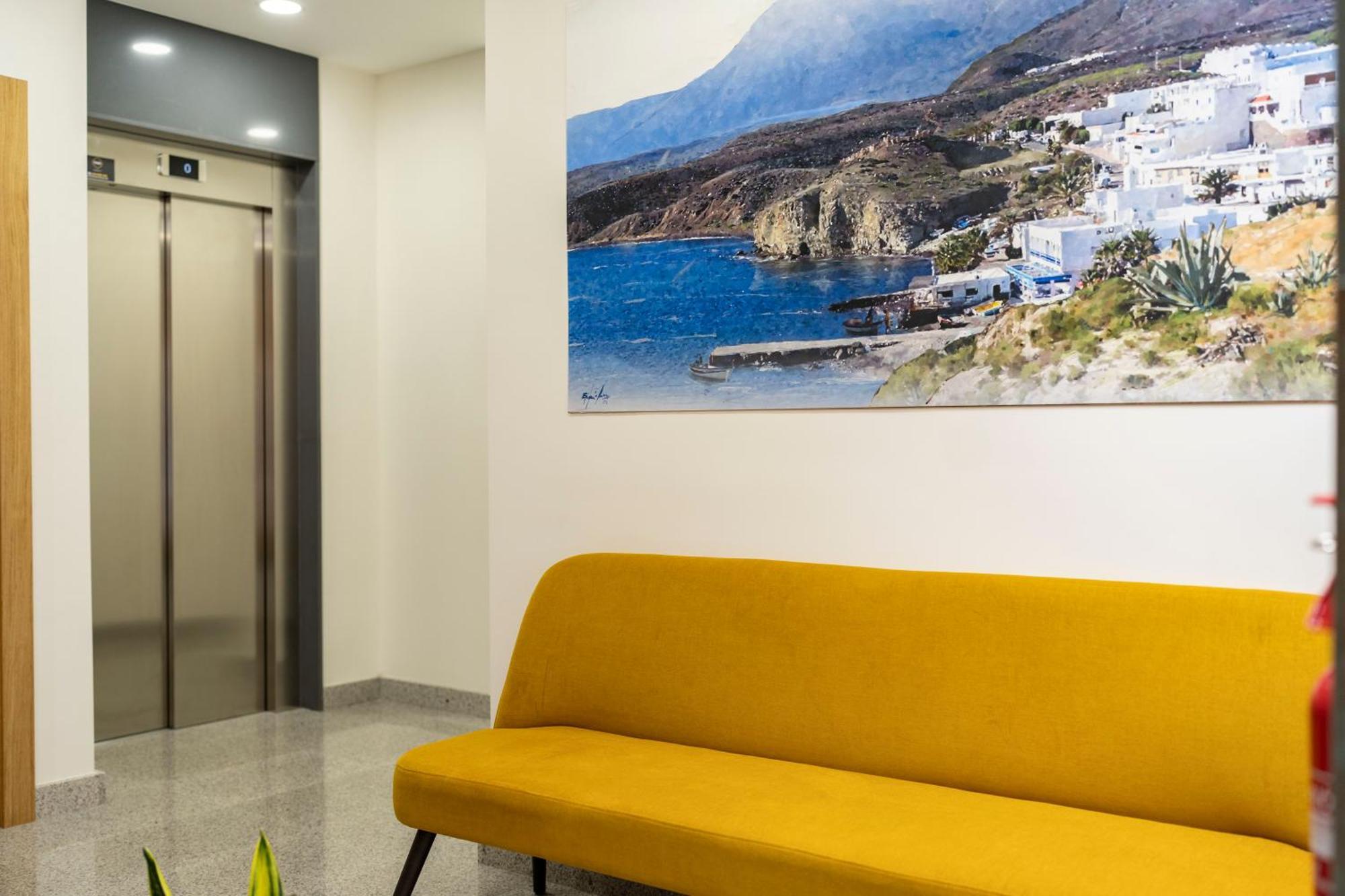 Torreluz Suites Almería Exterior foto